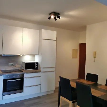 Athome - Appart-hotel With Private Parking Апарт-отель